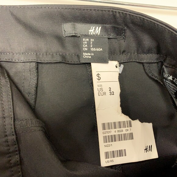 H & M Women's Skirt Size 2 Black Straight Pencil NWT - Picture 3 of 5